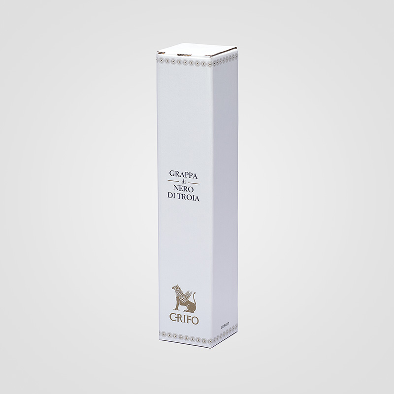 Astuccio per grappa Vini Crifo Ruvo di Puglia