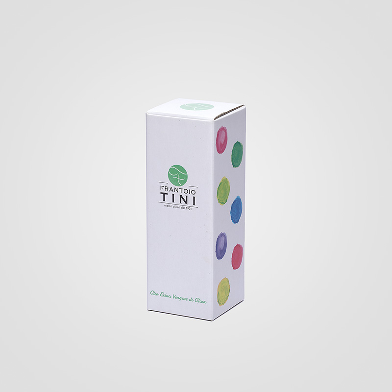 Astuccio in microonda per orcio 500 ml Frantoio Tini con stampa in quadricromia e serigrafia spot lucida spessorata.